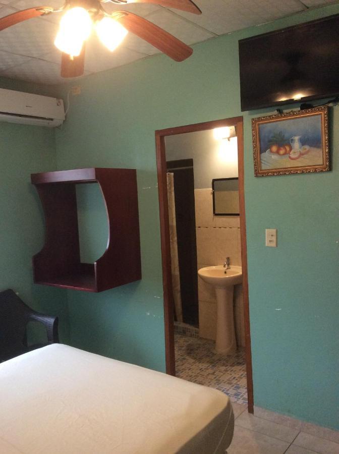 Hostel Guayacan Puerto Armuelles Eksteriør bilde